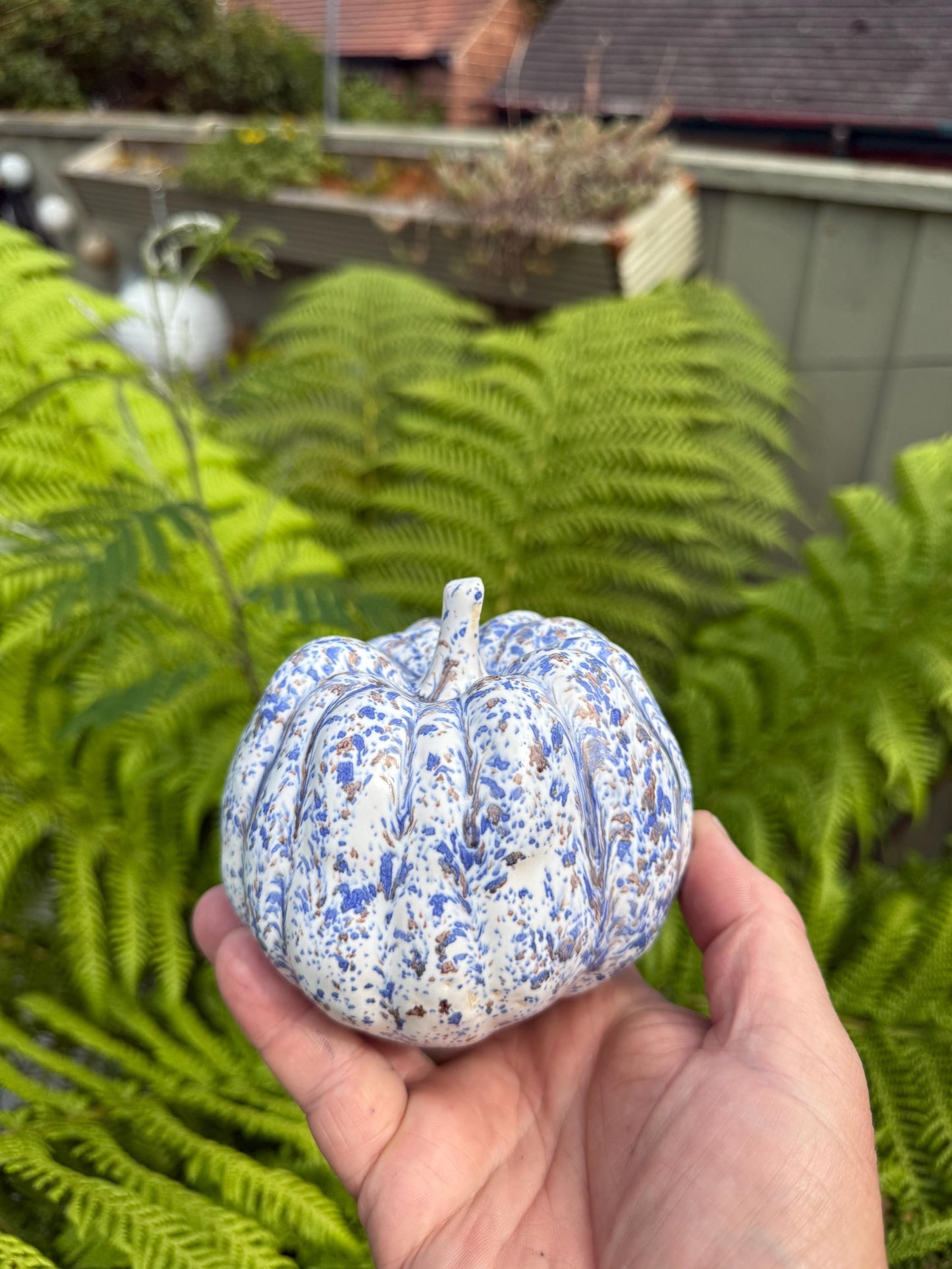 Ceramic Pumpkin Sculpture - Autumn/Halloween/Winter Decoration