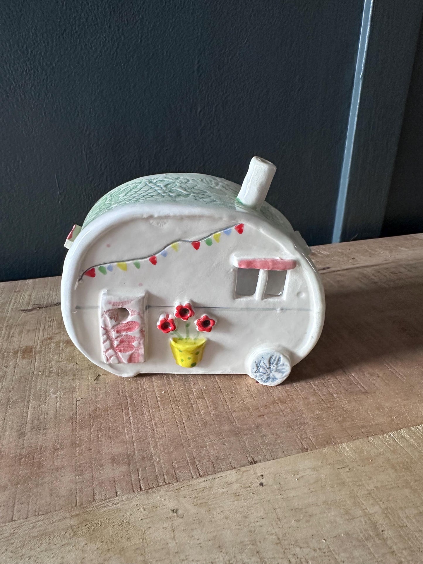 Beautifully Handmade Ceramic Tea Light Caravan