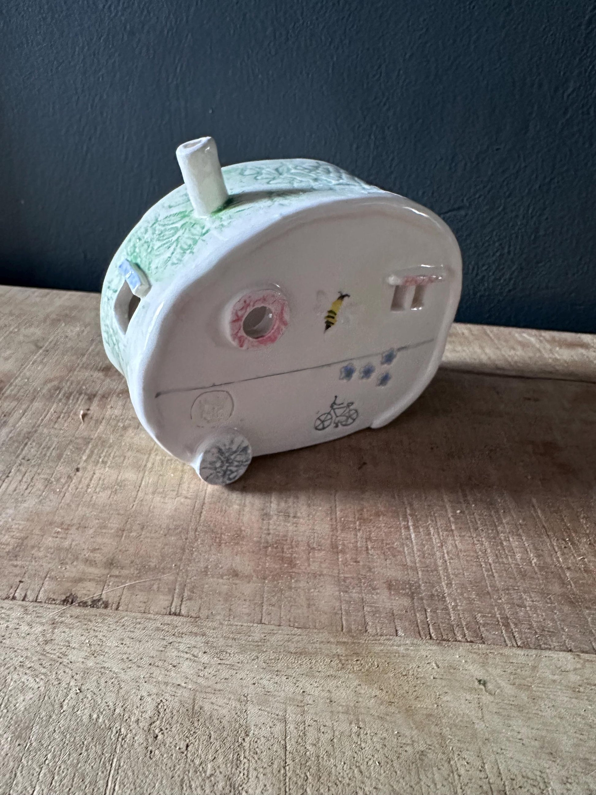 Beautifully Handmade Ceramic Tea Light Caravan