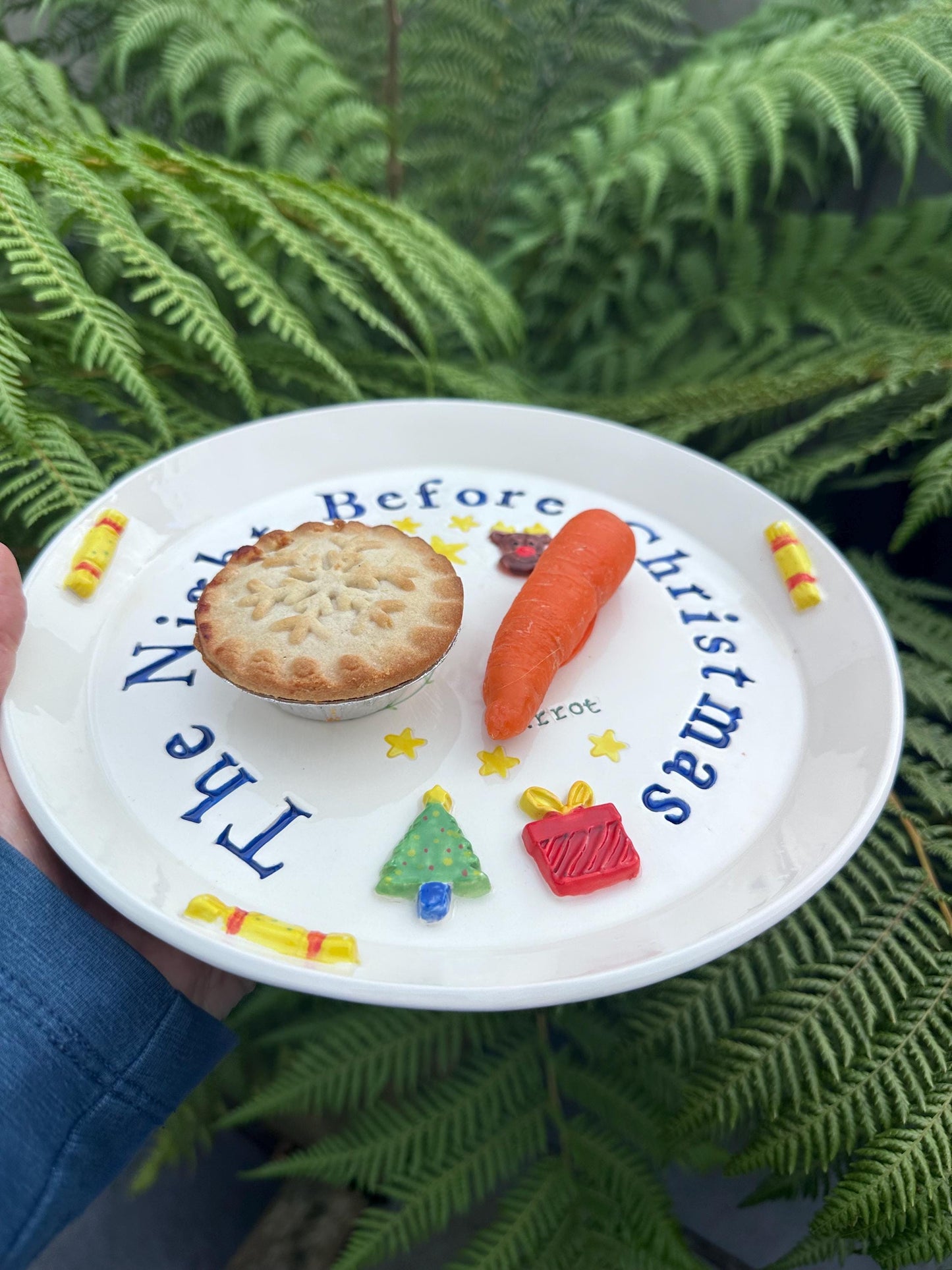 Ceramic Christmas Eve Santa Plate - A lovely handmade Keepsake.